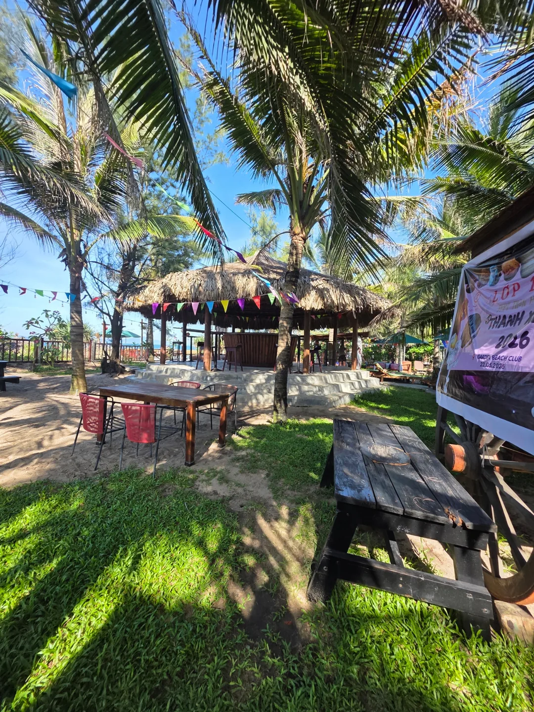 ✈️Bãi biển ngay trước phòng, nhà hàng cà phê có hồ bơi - Garden Beach Club