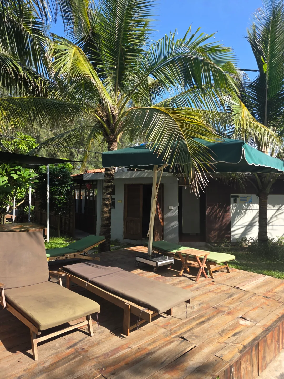 ✈️Bãi biển ngay trước phòng, nhà hàng cà phê có hồ bơi - Garden Beach Club