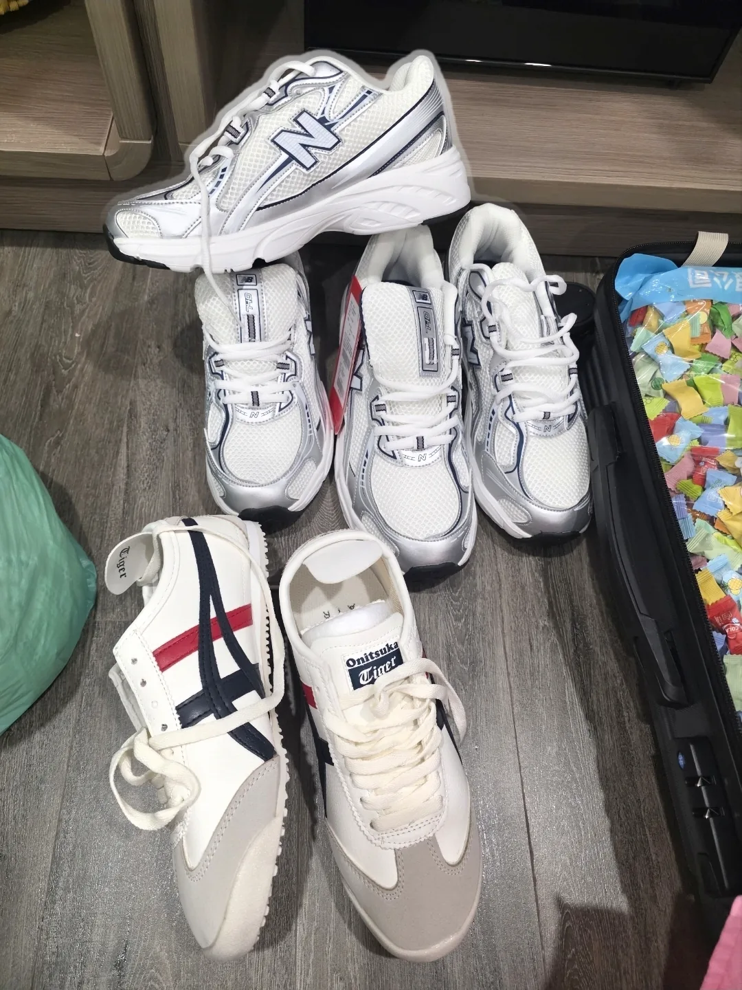 ✈️ Giày sneaker fake giá chợ - giày sneaker Onitsuka Tiger