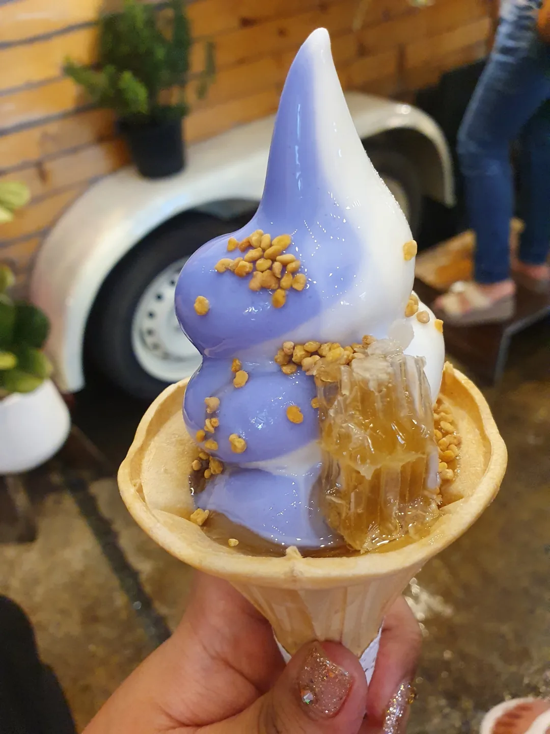 (Du lịch) Đã mua thử kem kaymak & tổ ong ở chợ Sokcho 🤭