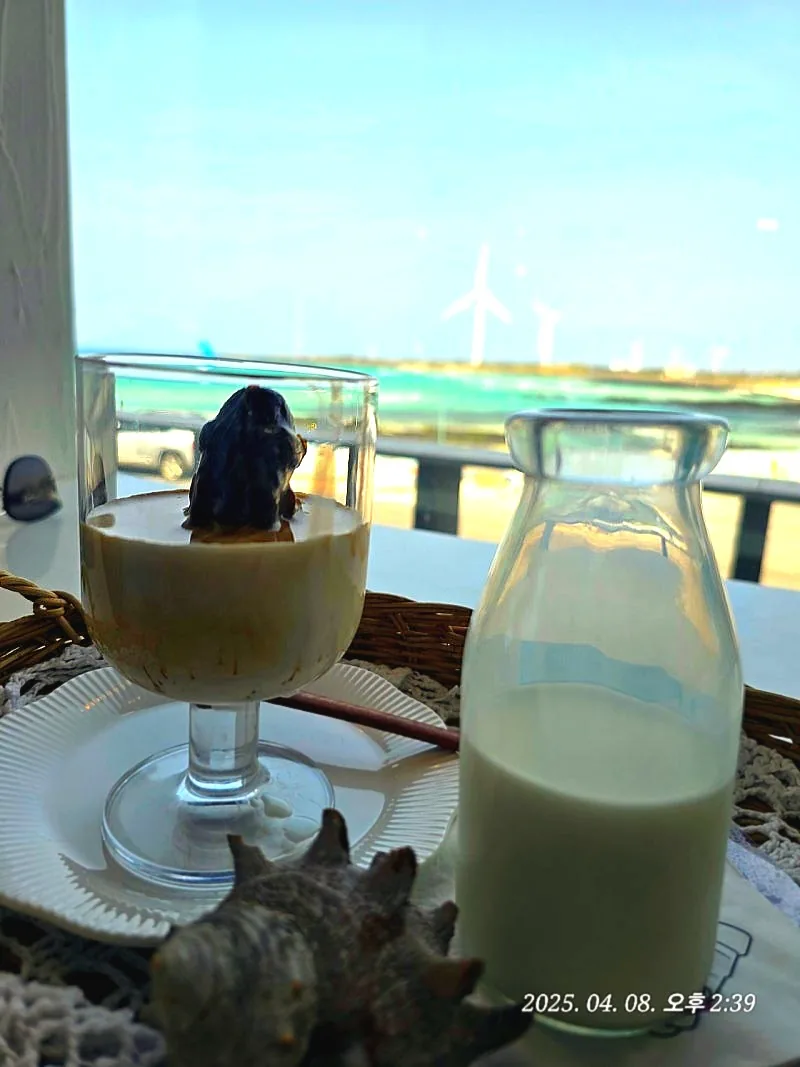 (Du lịch) Quán cà phê Jjokkeullak Jeju ☕️