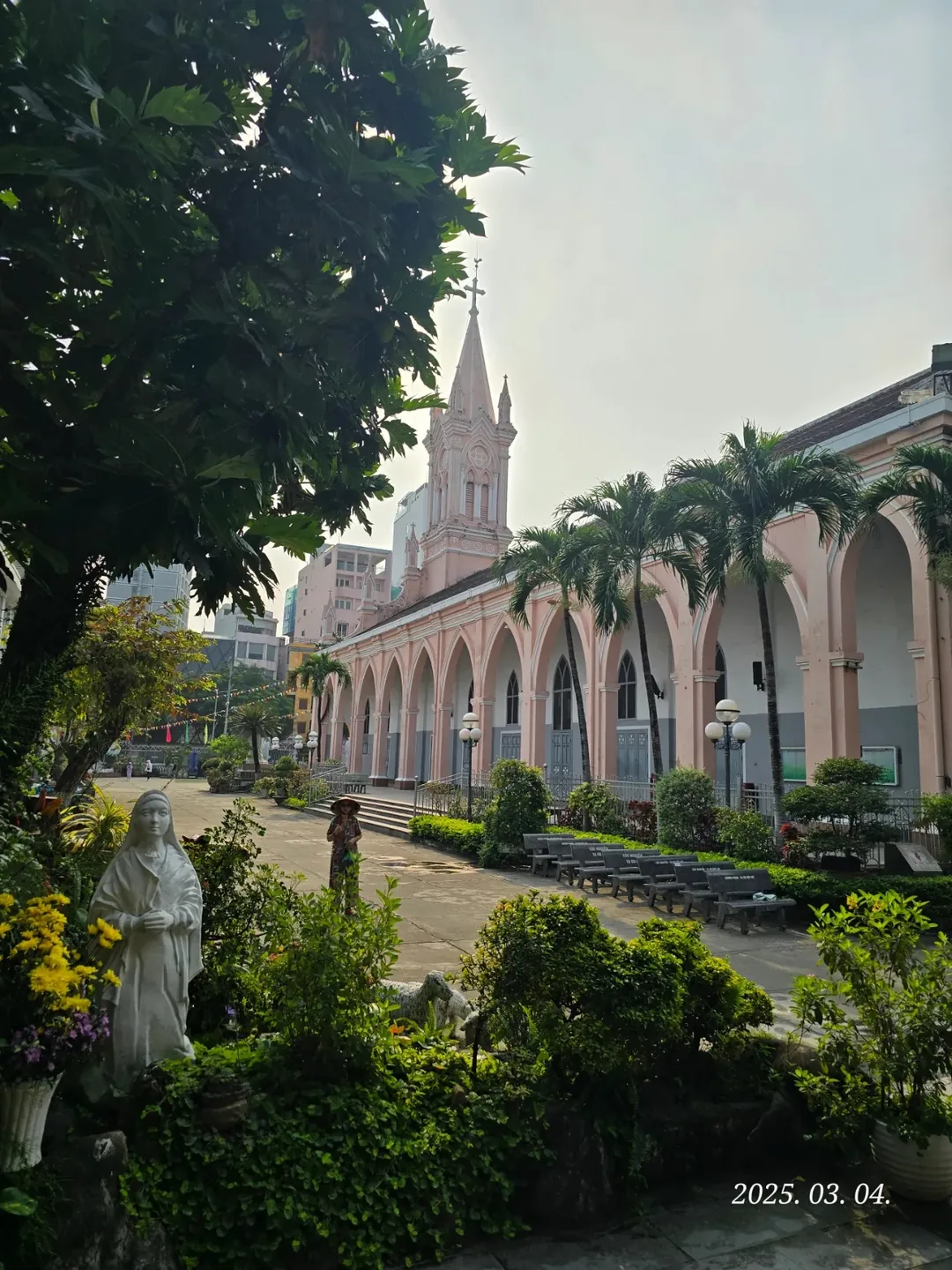 🇻🇳 [Đánh giá Đà Nẵng ✈️] Tham quan Nhà thờ Lớn ✝️