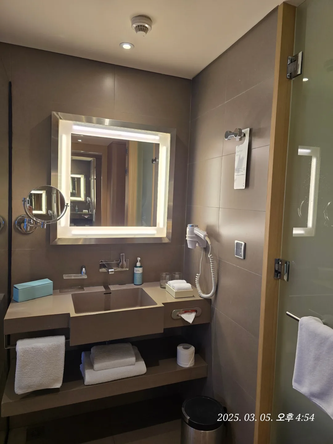 🇻🇳 [Review Đà Nẵng ✈️] Nhận phòng Novotel!