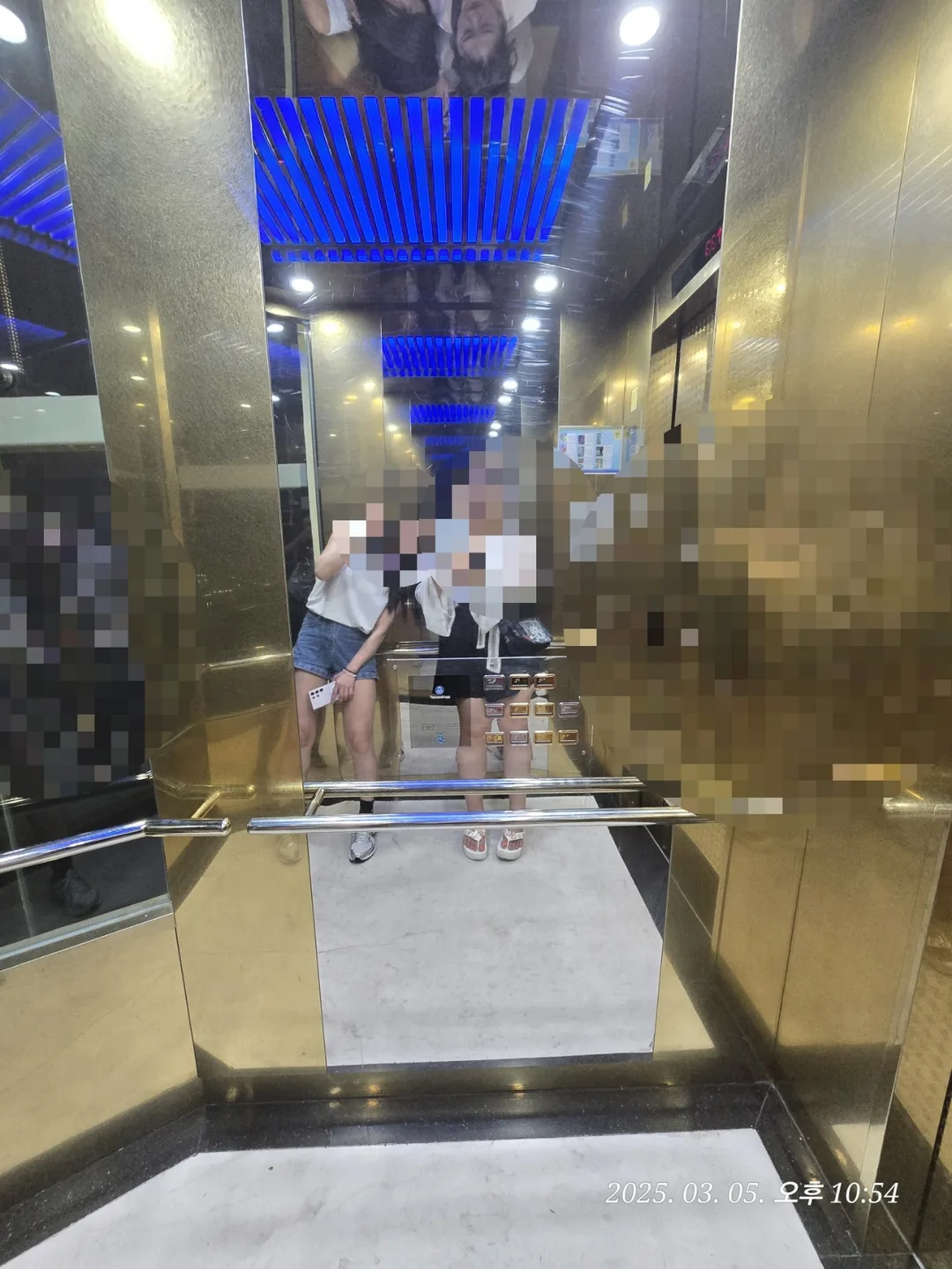 [Review Đà Nẵng ✈️] Lên Novotel Sky36 chỉ để ngắm cảnh rồi đi xuống thôi 🤣😅