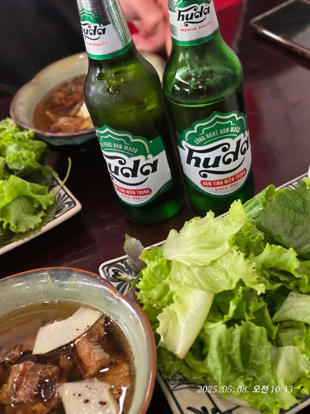 🇻🇳 Review Đà Nẵng ✈️ Bữa ăn đầu tiên là ở quán bún chả ngon!