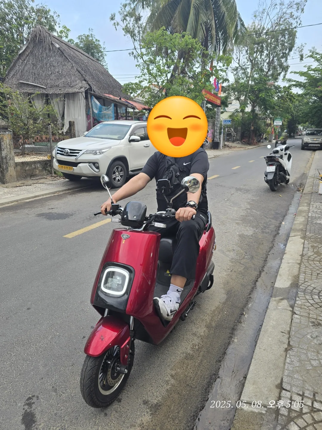 🇻🇳 Nhật ký Đà Nẵng ✈️ Thuê xe máy ở Hội An!!