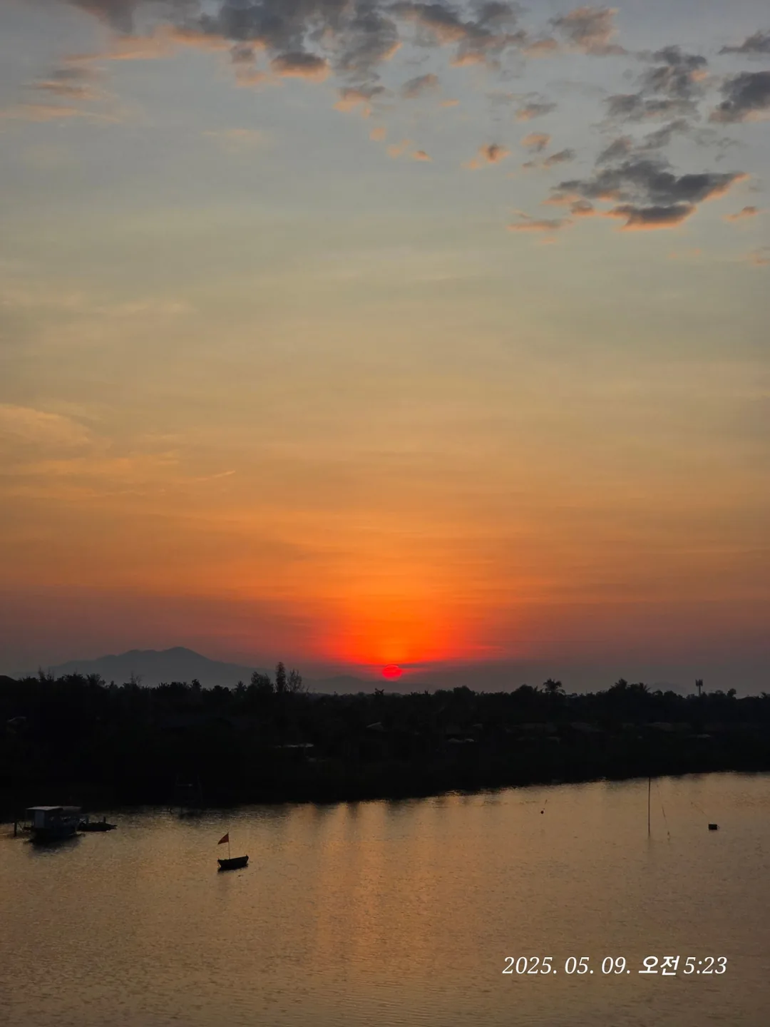 🇻🇳 Review Đà Nẵng ✈️ Bình minh ở Hội An