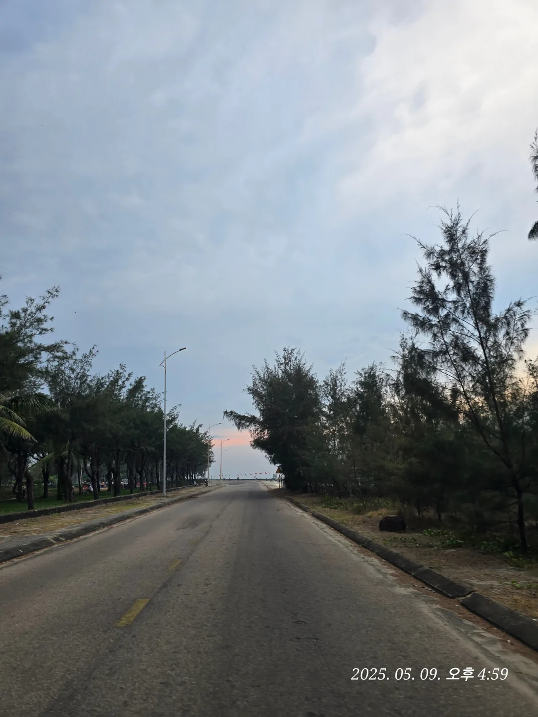 🇻🇳 Review Đà Nẵng ✈️ Một ly nước mía ở nơi có view đẹp 🥤