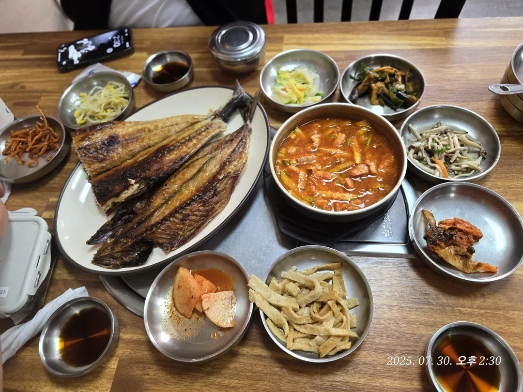 (Du lịch) Gwangju - Vòng đi vòng lại rồi cũng đến quán ăn Jin🥢