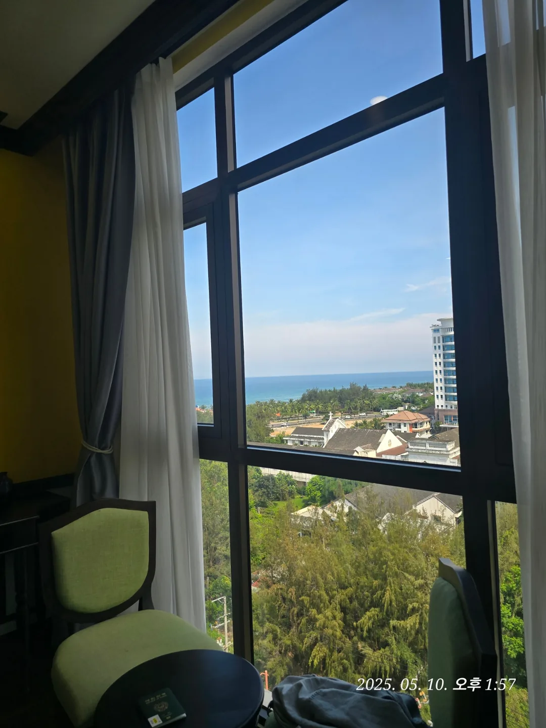 🇻🇳 Đánh giá Đà Nẵng ✈️ Phòng khách sạn Charming Beauty 🛏