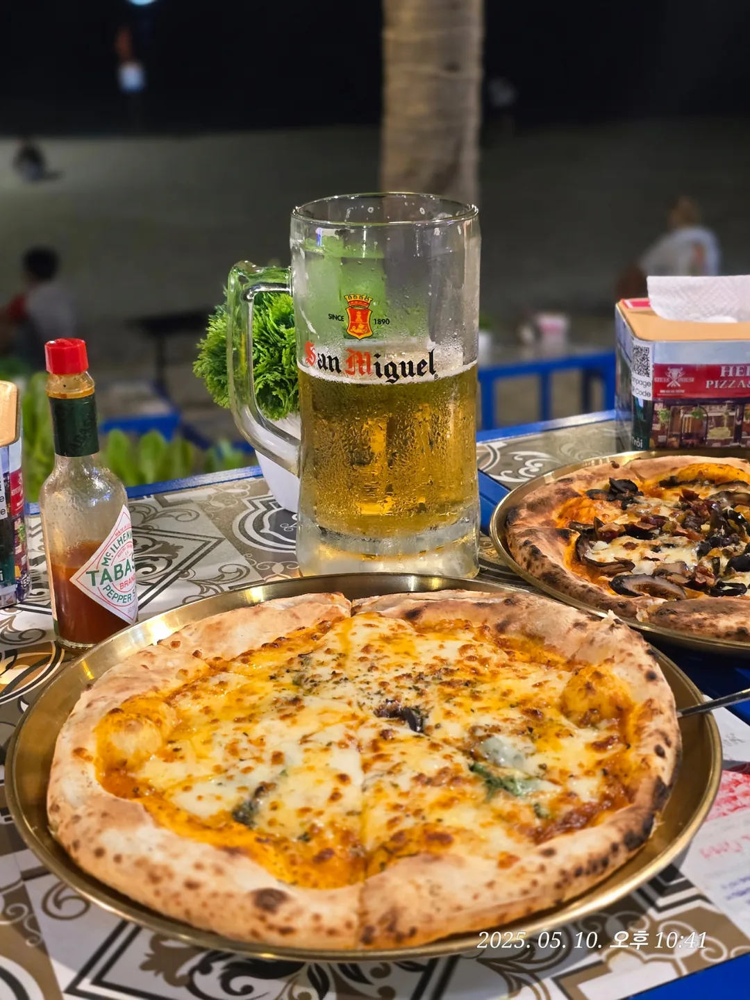 🇻🇳 Đánh giá Đà Nẵng ✈️ Bãi biển Mỹ Khê Herbal Pizza 🍕 🍻
