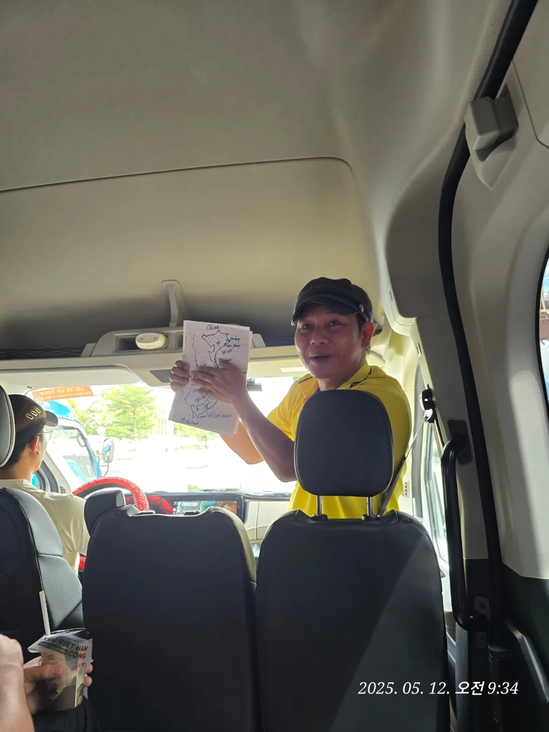 🇻🇳 Nhật ký Đà Nẵng ✈️ Tour tham quan Hoàng cung Huế cùng Dago bắt đầu nào!