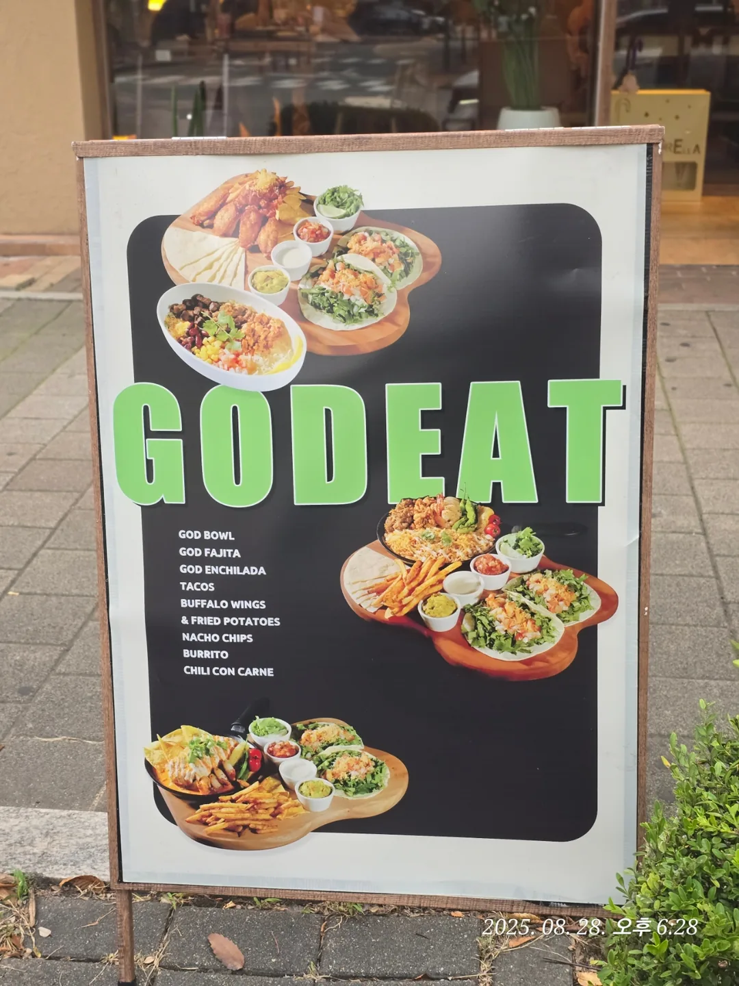 (Du lịch) Quán taco ngon bá cháy, ăn là mê! 🌮