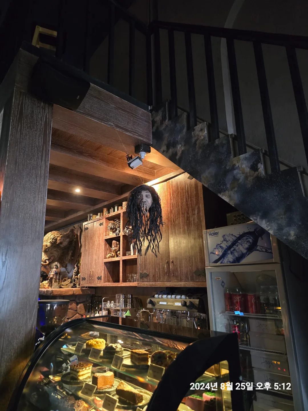 (Du lịch) Phố cổ Phuket mad hog tavern