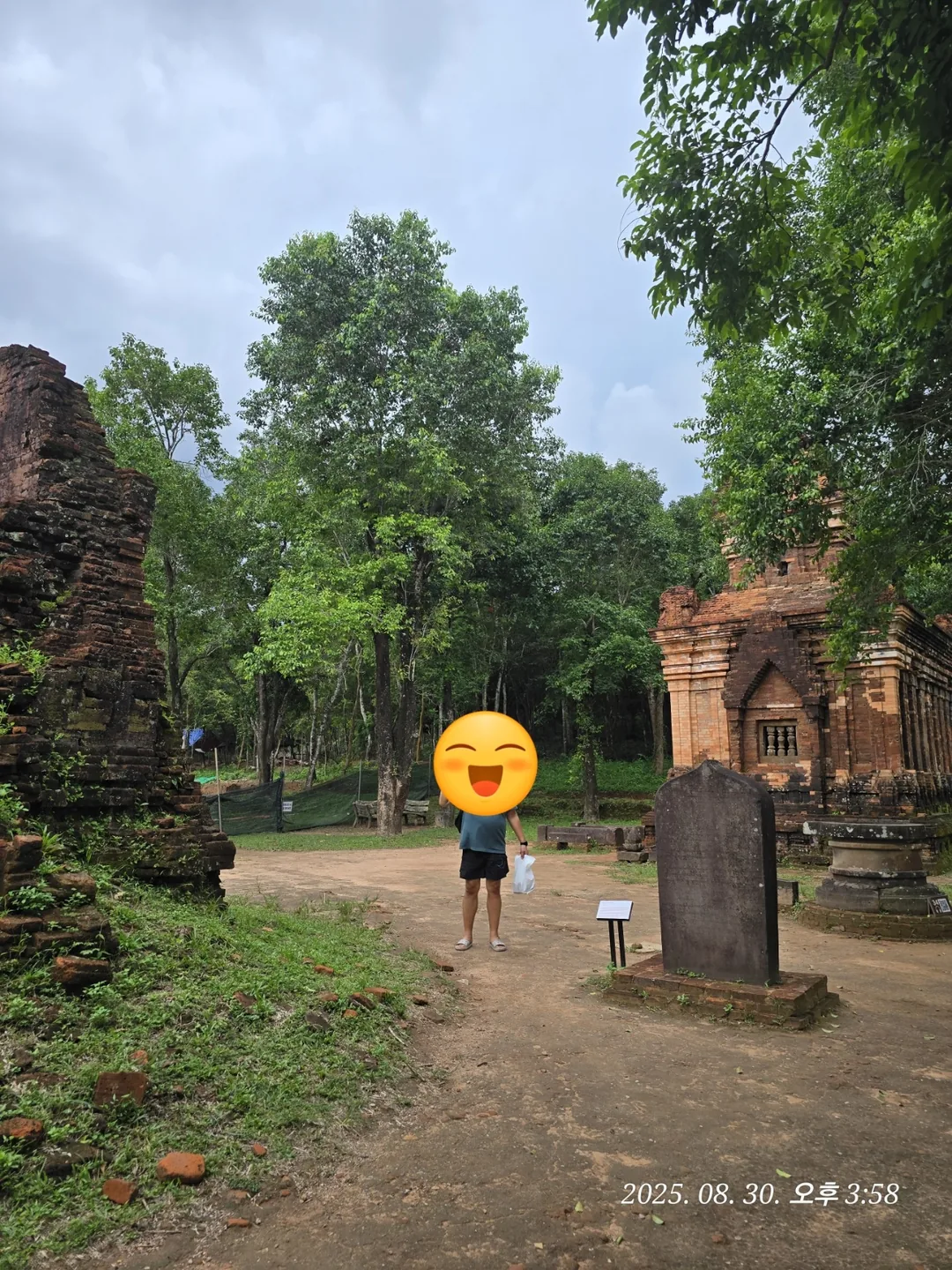 Review Đà Nẵng ✈️ Khám phá di tích Mỹ Sơn 3