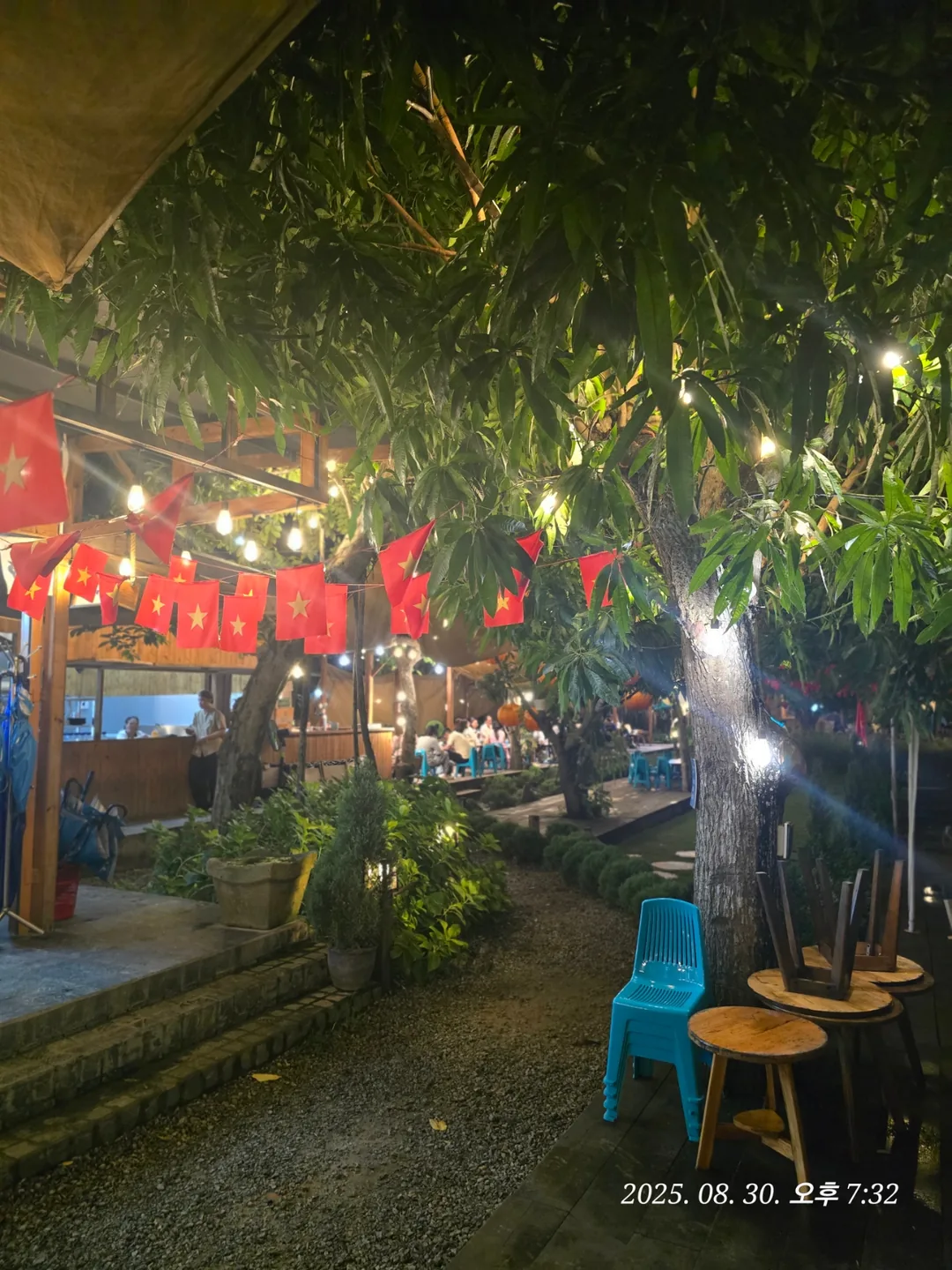 Review Đà Nẵng ✈️ Quán cà phê chill xịn xò ở Hội An☕️