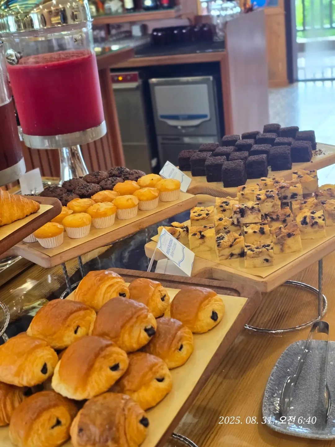 Review Đà Nẵng ✈️ Chén sạch bữa sáng ở Wafi Resort 1🥢