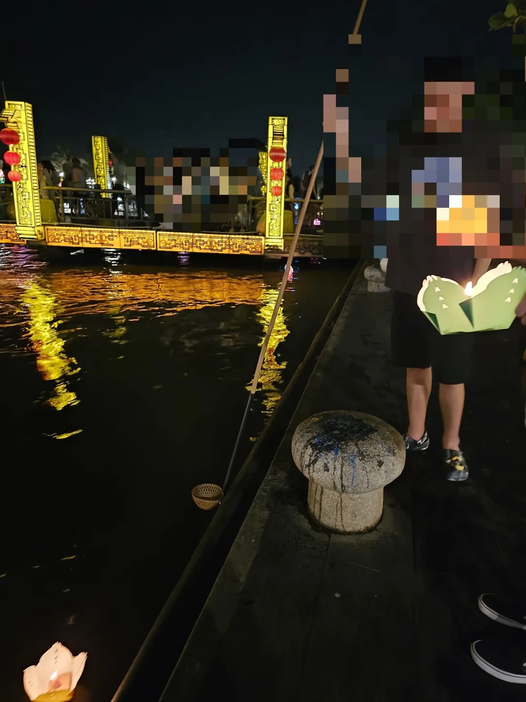 Review Đà Nẵng ✈️ Đến Hội An thì hãy thử thả đèn hoa đăng cầu nguyện xem nhé~
