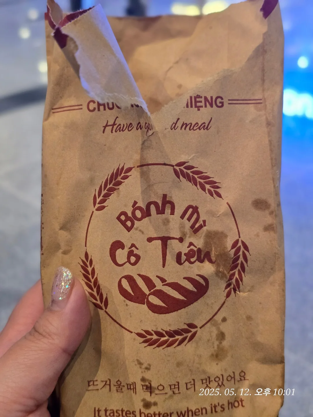 Review Đà Nẵng ✈️ Ăn bánh mì tại sân bay Đà Nẵng 👍