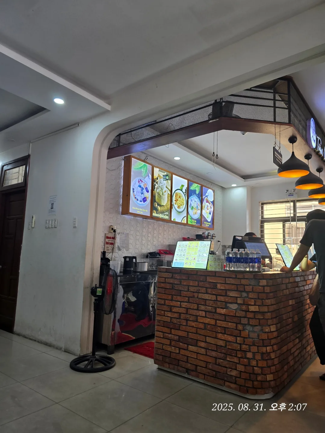 Review Đà Nẵng ✈️ Quán chè ngon ở Hội An!
Tiệm Chè Xíu