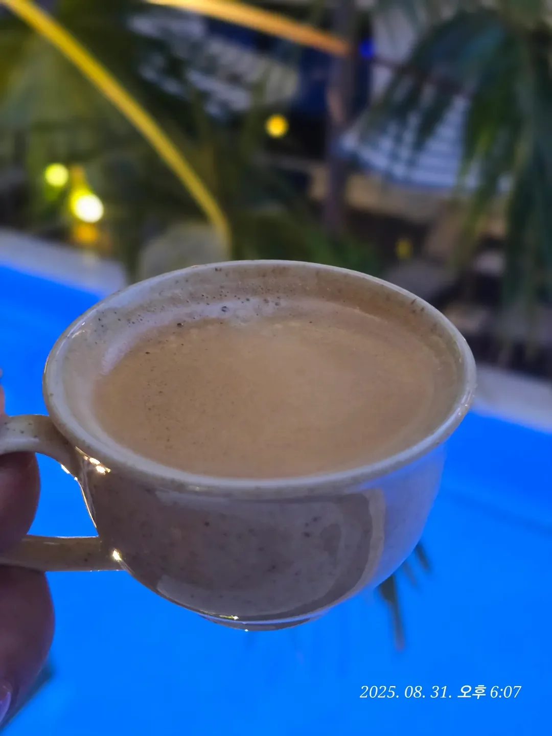 Review Đà Nẵng ✈️ Thư thái với tách cà phê trong phòng Wafaipo~