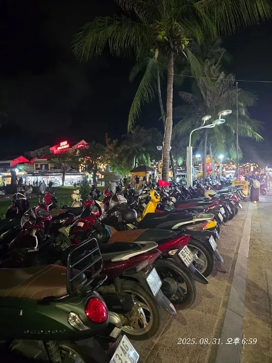 Review Đà Nẵng ✈️ Đêm ở Hội An đẹp quá🤗