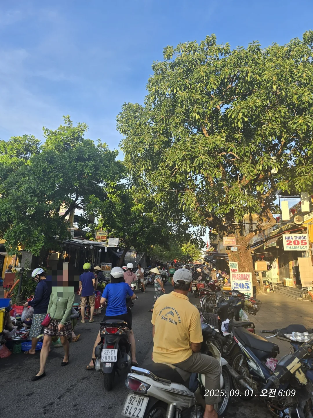 Review Đà Nẵng ✈️ Dạo quanh chợ sáng sớm Hội An