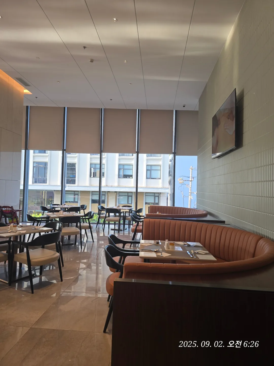 Review Đà Nẵng ✈️ Chén sạch bữa sáng ở khách sạn Da Nang Awaken 🥢