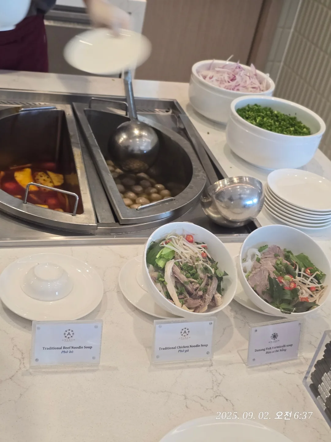Review Đà Nẵng ✈️ Chén sạch bữa sáng ở khách sạn Da Nang Awaken 🥢