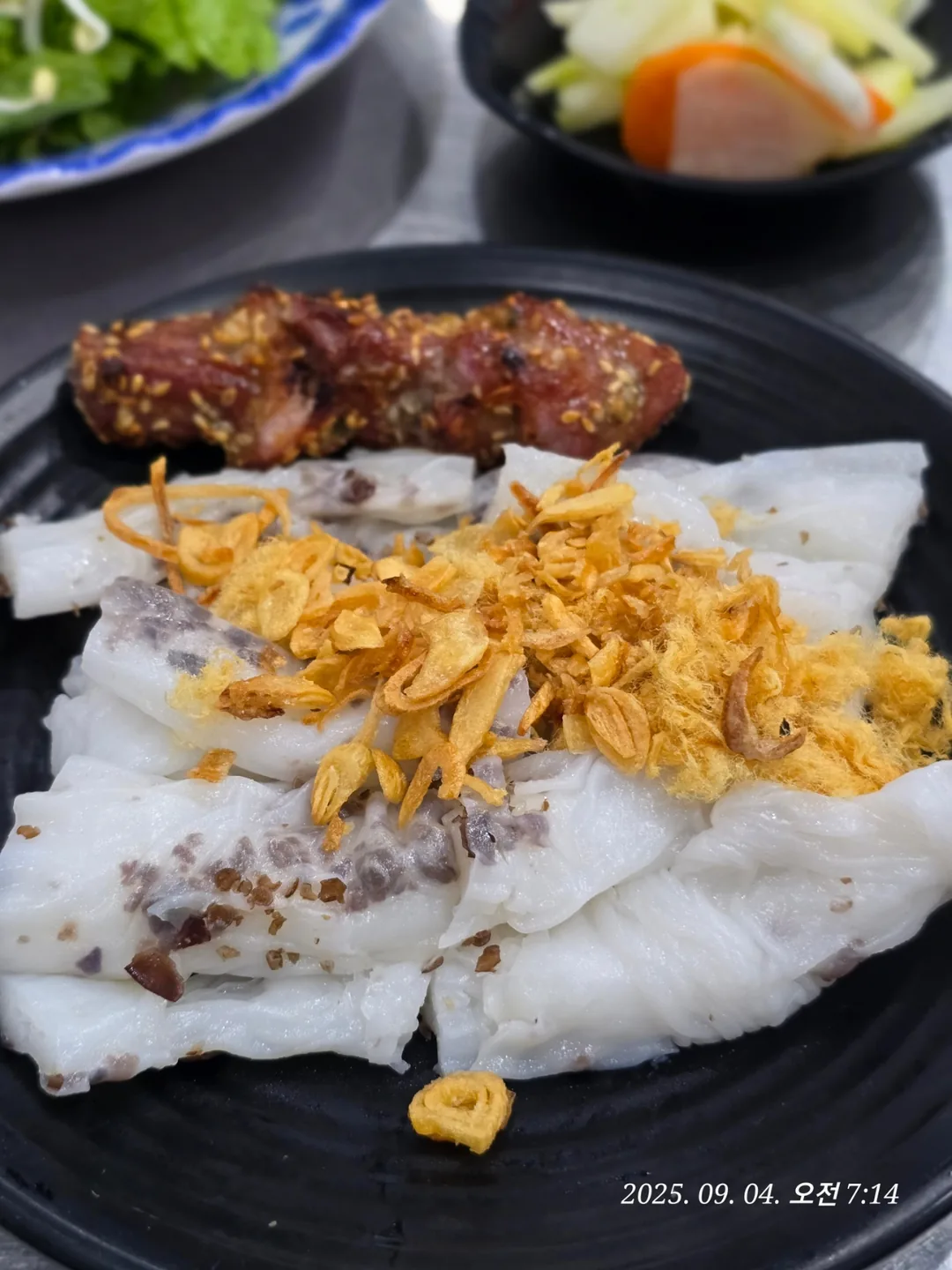 Review Đà Nẵng ✈️ Ăn khai vị trước bữa sáng 😋