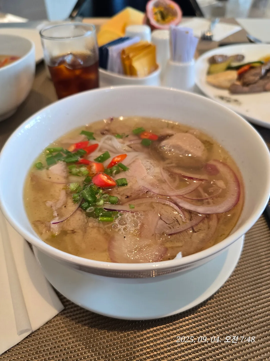 Review Đà Nẵng ✈️ Bữa sáng ngày 3 tại Awaken