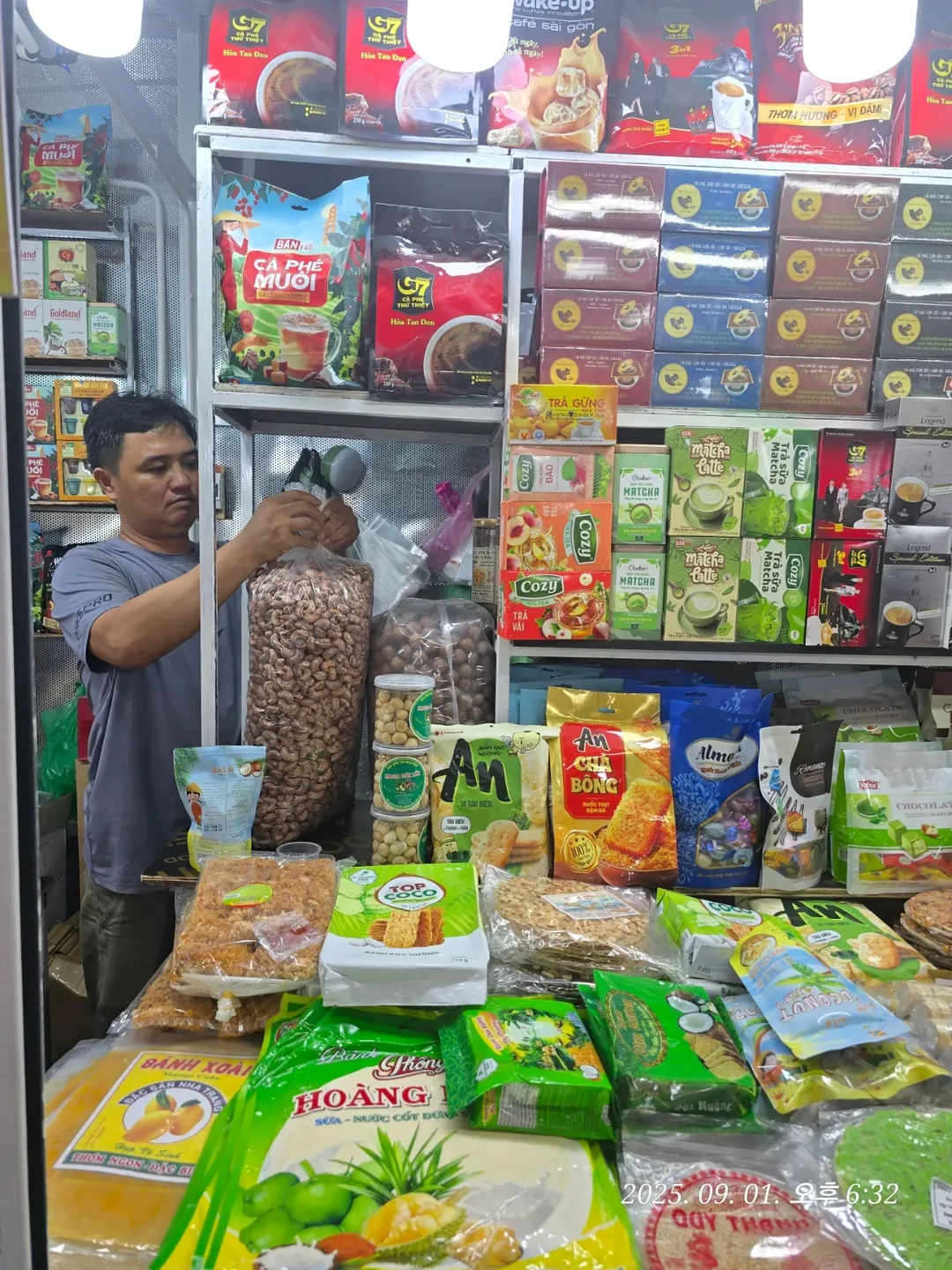 (Thông tin) Mình sẽ chia sẻ thông tin mua hàng của Golden Nut & Cherish vị chuối nhé