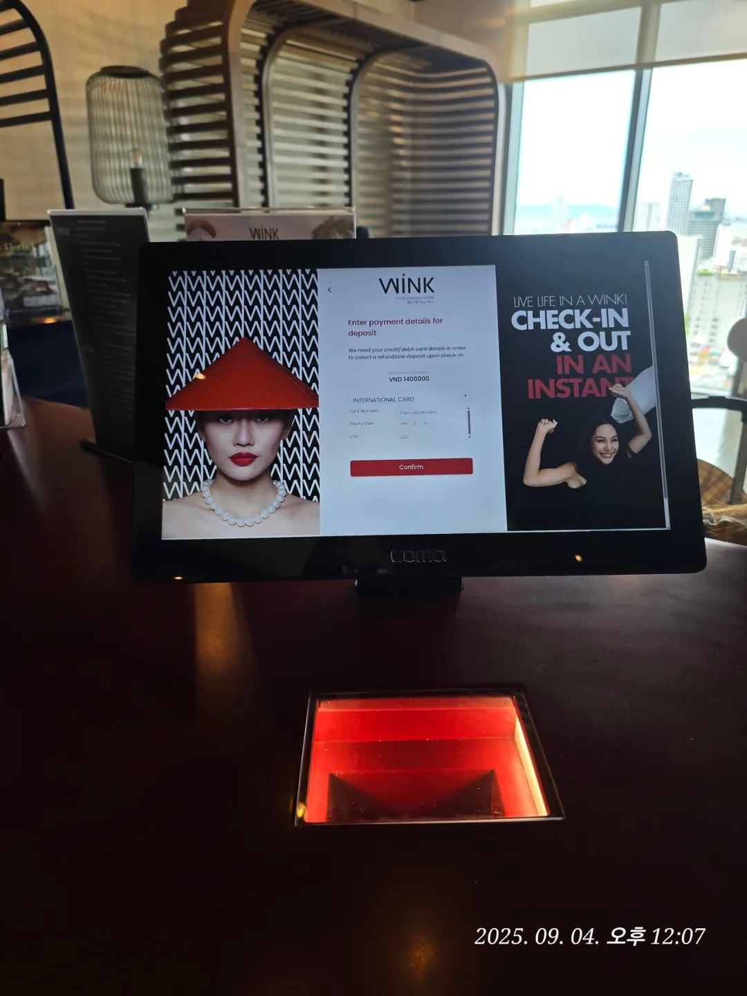 Review Đà Nẵng ✈️ Khách sạn Wink Center Đà Nẵng check-in & nhà hàng ăn sáng