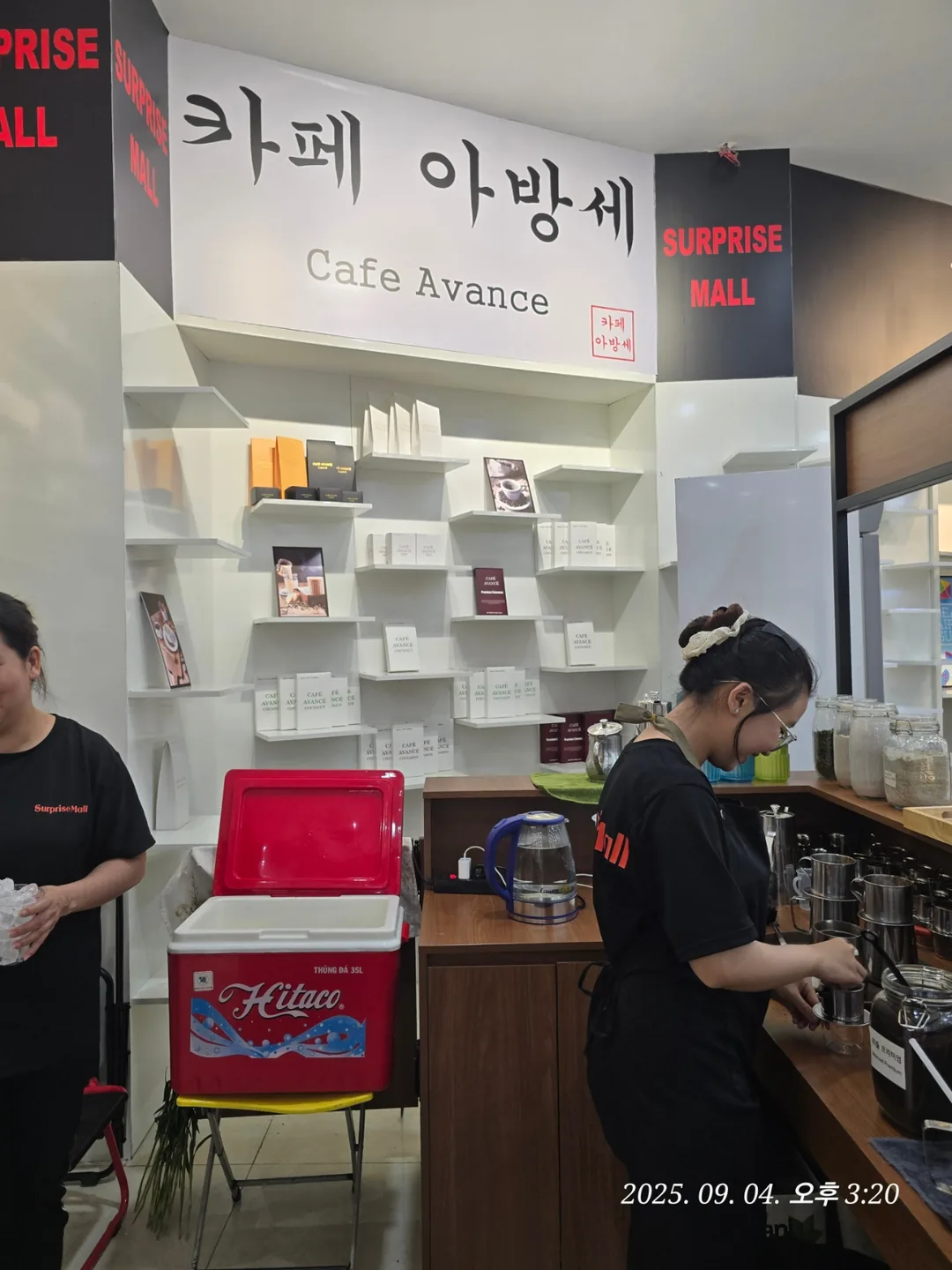 Review Đà Nẵng✈️ Đi mua sắm ở Surprise Mall gần chợ Hàn!