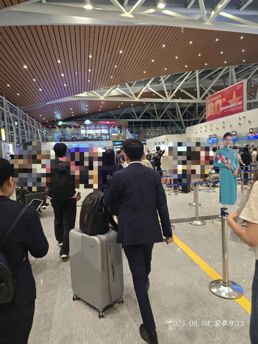 Review Đà Nẵng✈️ Vèo cái qua nhanh nhờ fast track xuất cảnh~