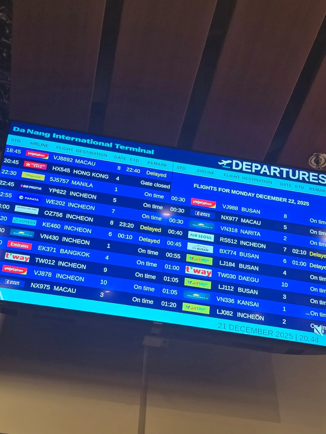 Thông tin xuất cảnh sân bay Đà Nẵng theo thời gian thực ✈️