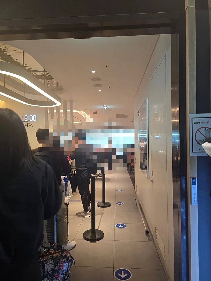 Review Đà Nẵng❣️ Khoảng thời gian nghỉ ngơi tại Martina Lounge sân bay Incheon😆