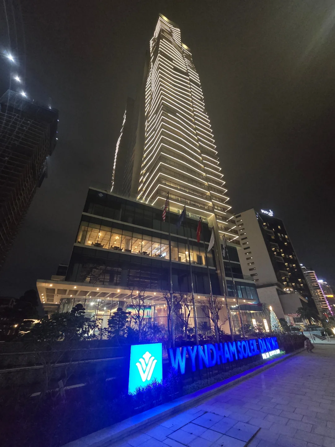Review Đà Nẵng❣️Check-in Wyndham Soleil Danang Hotel!!