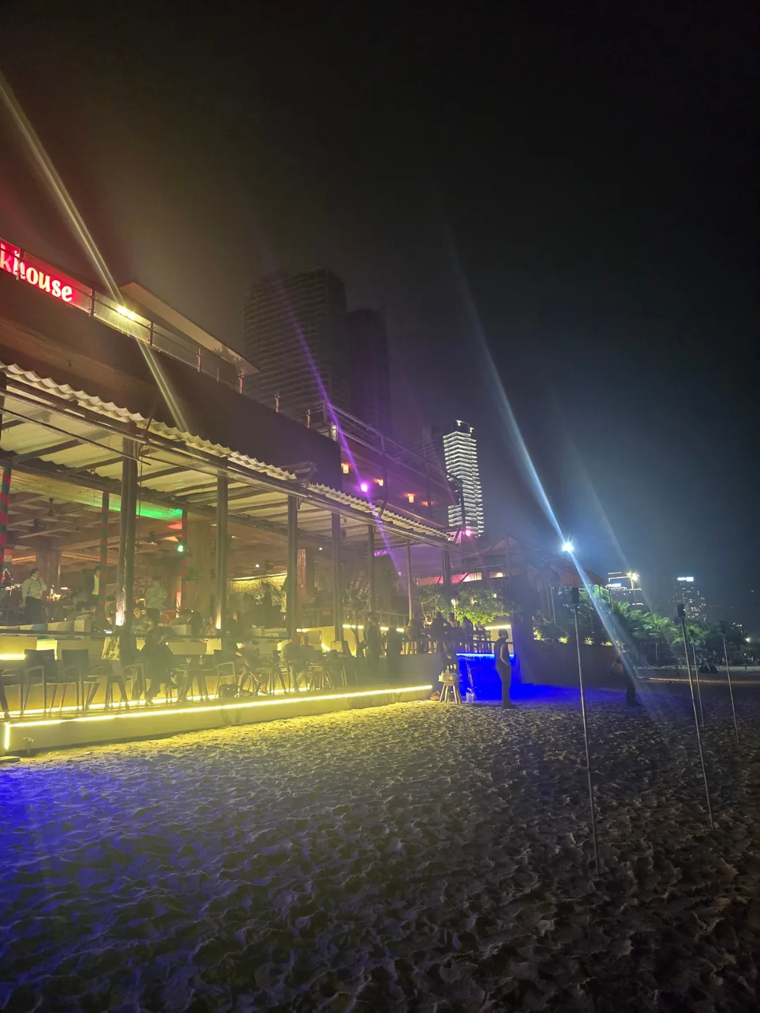 Review Đà Nẵng❣️🏖 Biển Mỹ Khê, nơi cả những con sóng dữ cũng đẹp