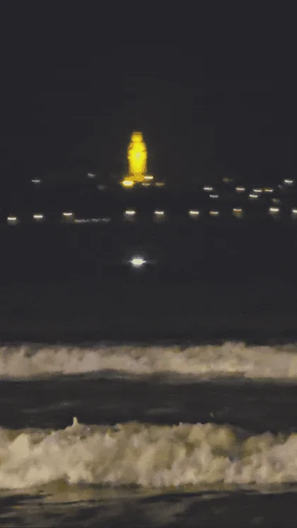 Review Đà Nẵng❣️🏖 Biển Mỹ Khê, nơi cả những con sóng dữ cũng đẹp