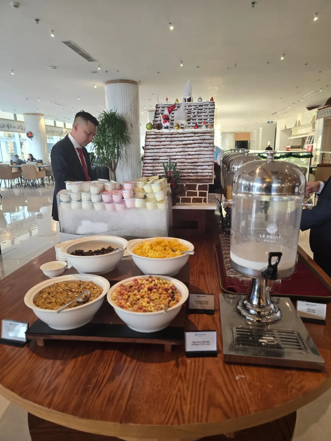 Review Đà Nẵng❣️Khách sạn Wyndham Soleil Danang🍴Phần ăn sáng