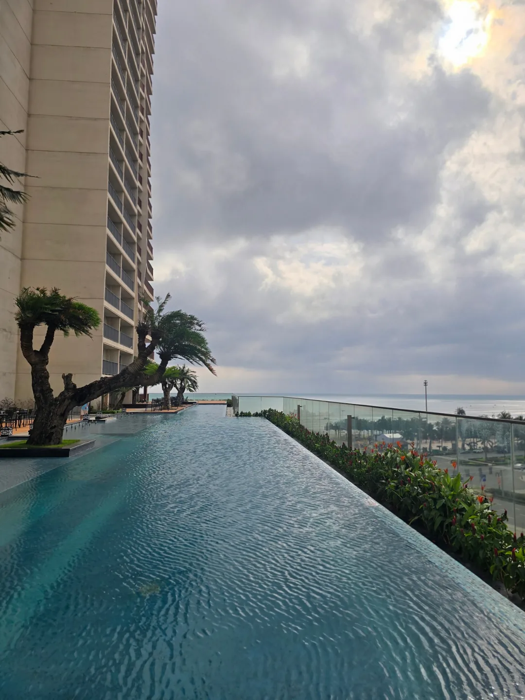 Review Đà Nẵng❣️Wyndham Soleil Danang Hotel - Tiện ích