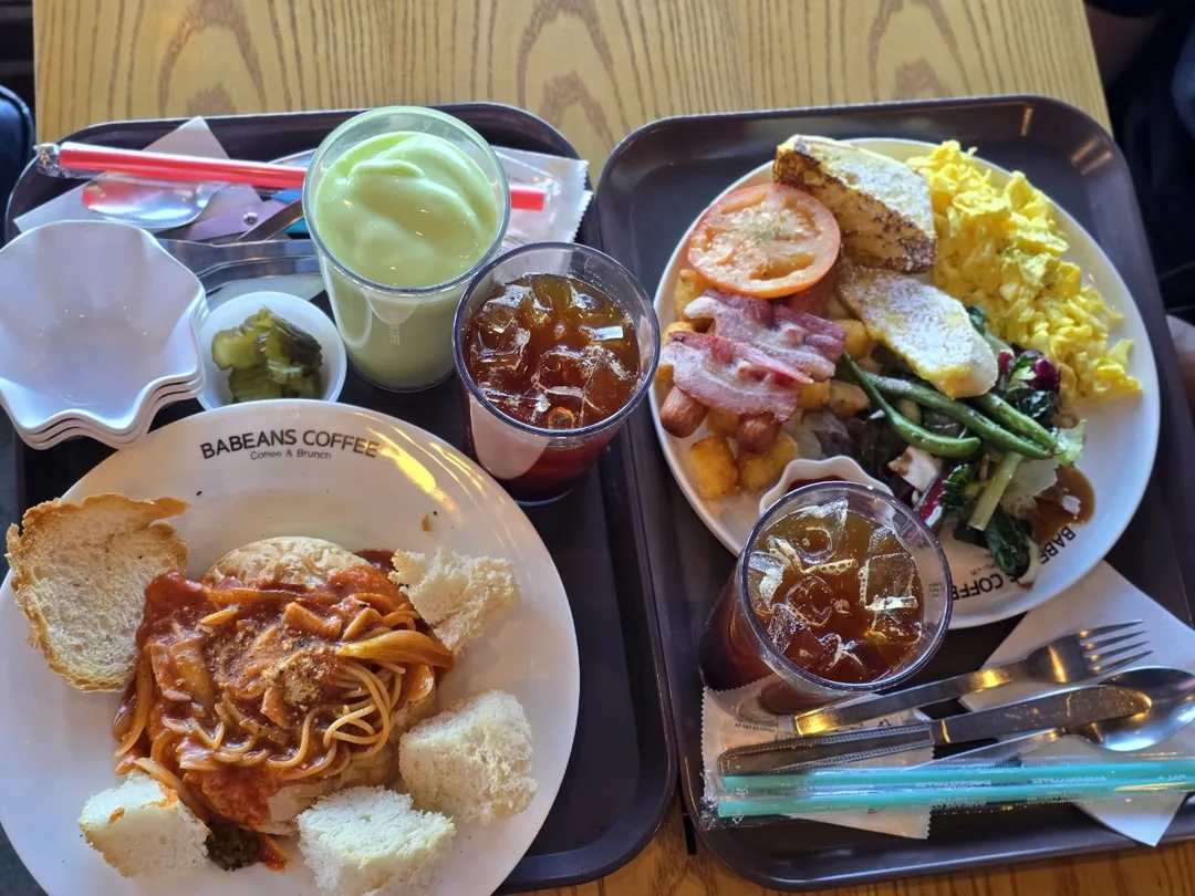 (Du lịch) Mình vừa đi ăn brunch ở bãi biển Yeongjin về nè😋