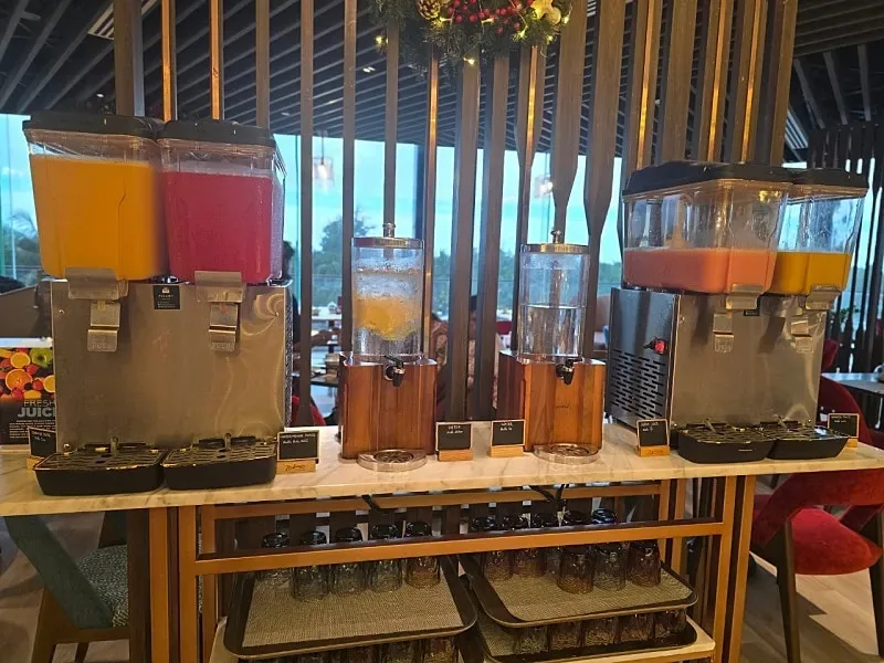 Review Đà Nẵng ❣️ Bữa sáng khách sạn Radisson 🥢