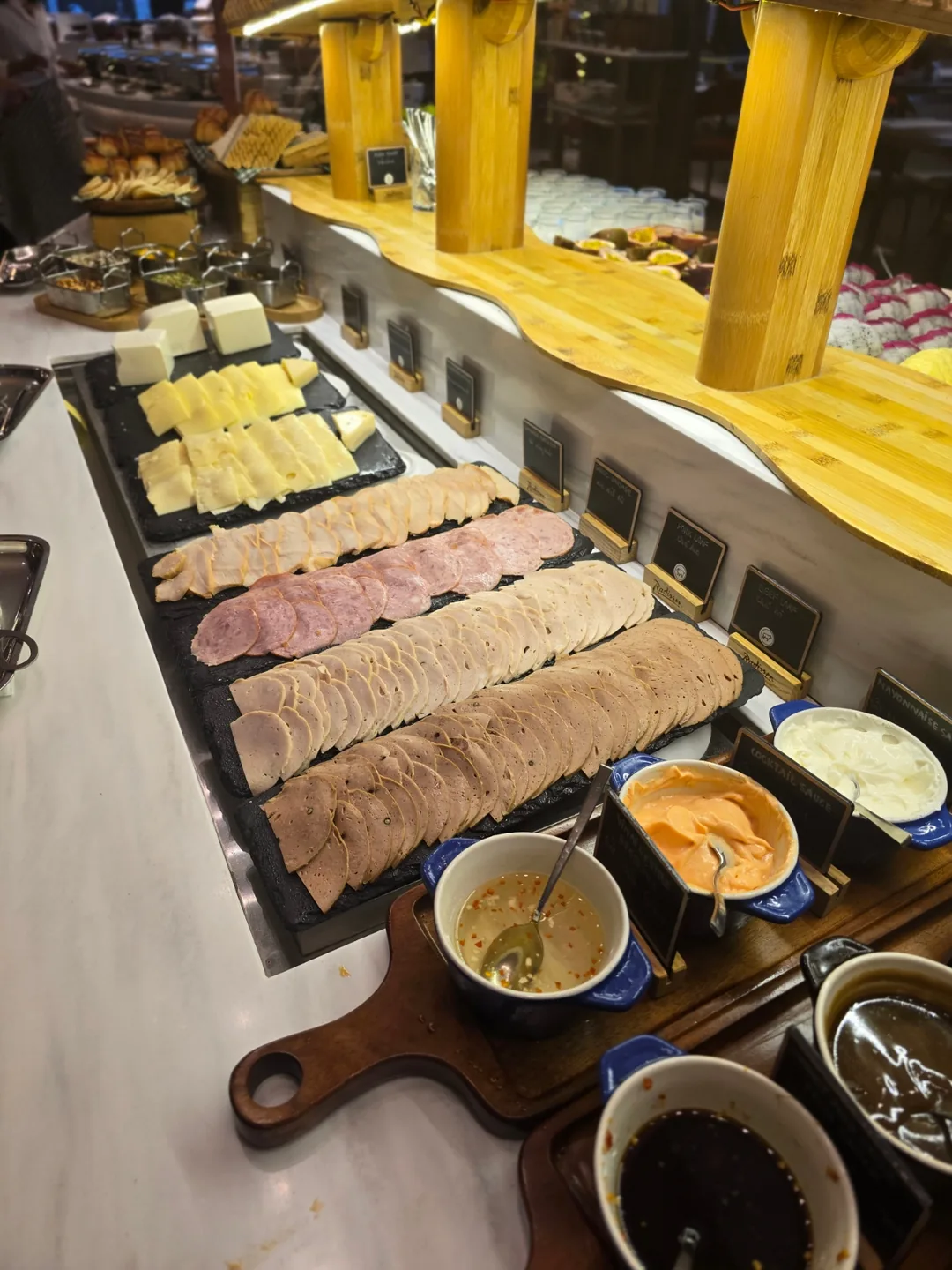 Review Đà Nẵng ❣️ Bữa sáng khách sạn Radisson 🥢