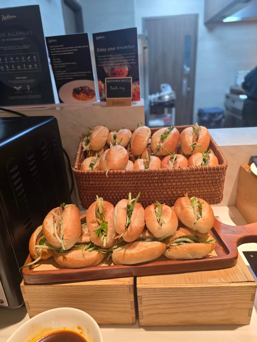 Review Đà Nẵng ❣️ Bữa sáng khách sạn Radisson 🥢