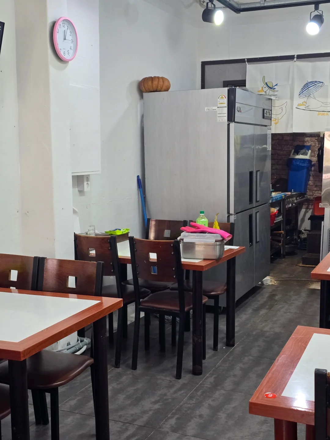 ❣️(Du lịch) Quán cánh vịt chiên ngon nổi tiếng ở Gwangju😋