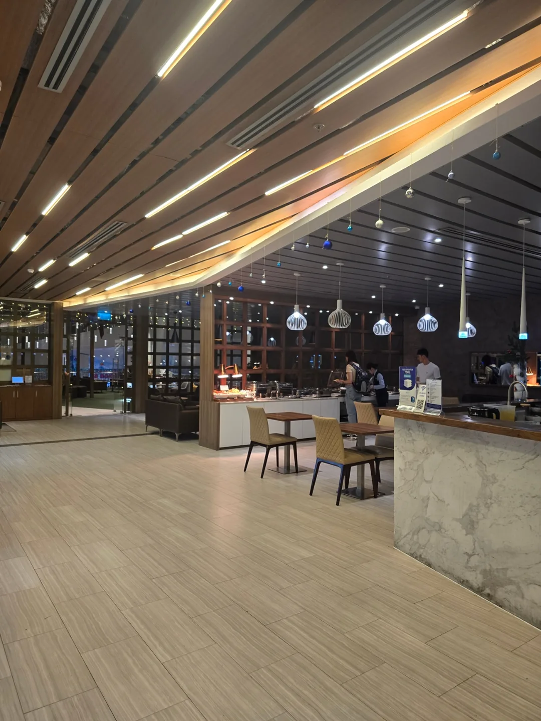Review Đà Nẵng❣️Nghỉ ngơi một chút ở phòng chờ Orchid Lounge sân bay Đà Nẵng~