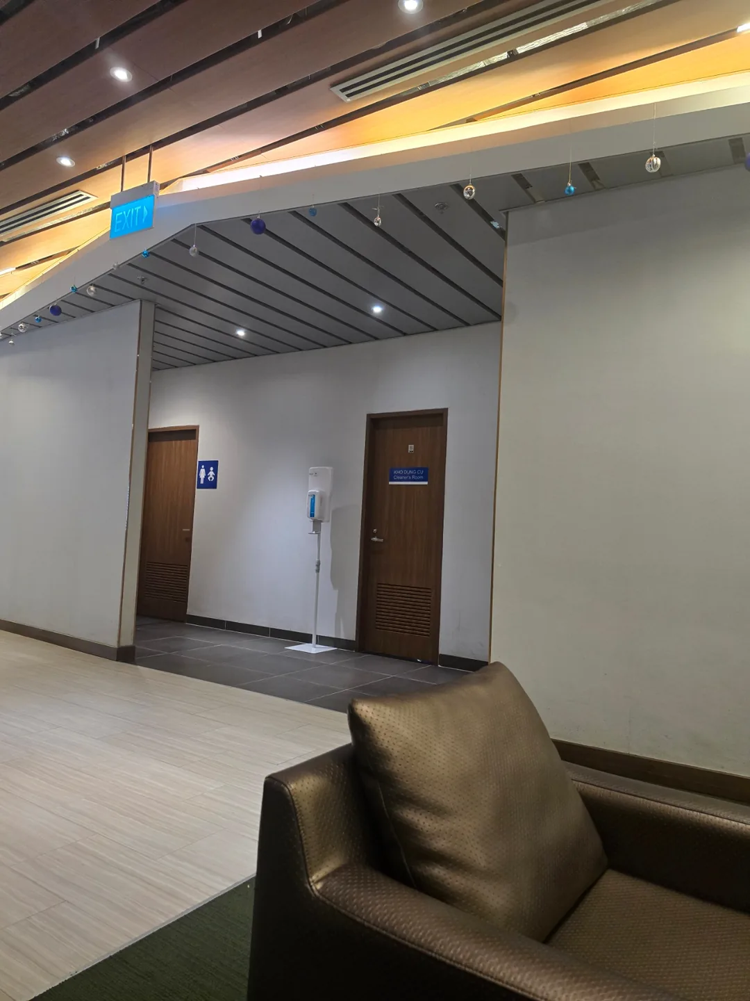Review Đà Nẵng❣️Nghỉ ngơi một chút ở phòng chờ Orchid Lounge sân bay Đà Nẵng~
