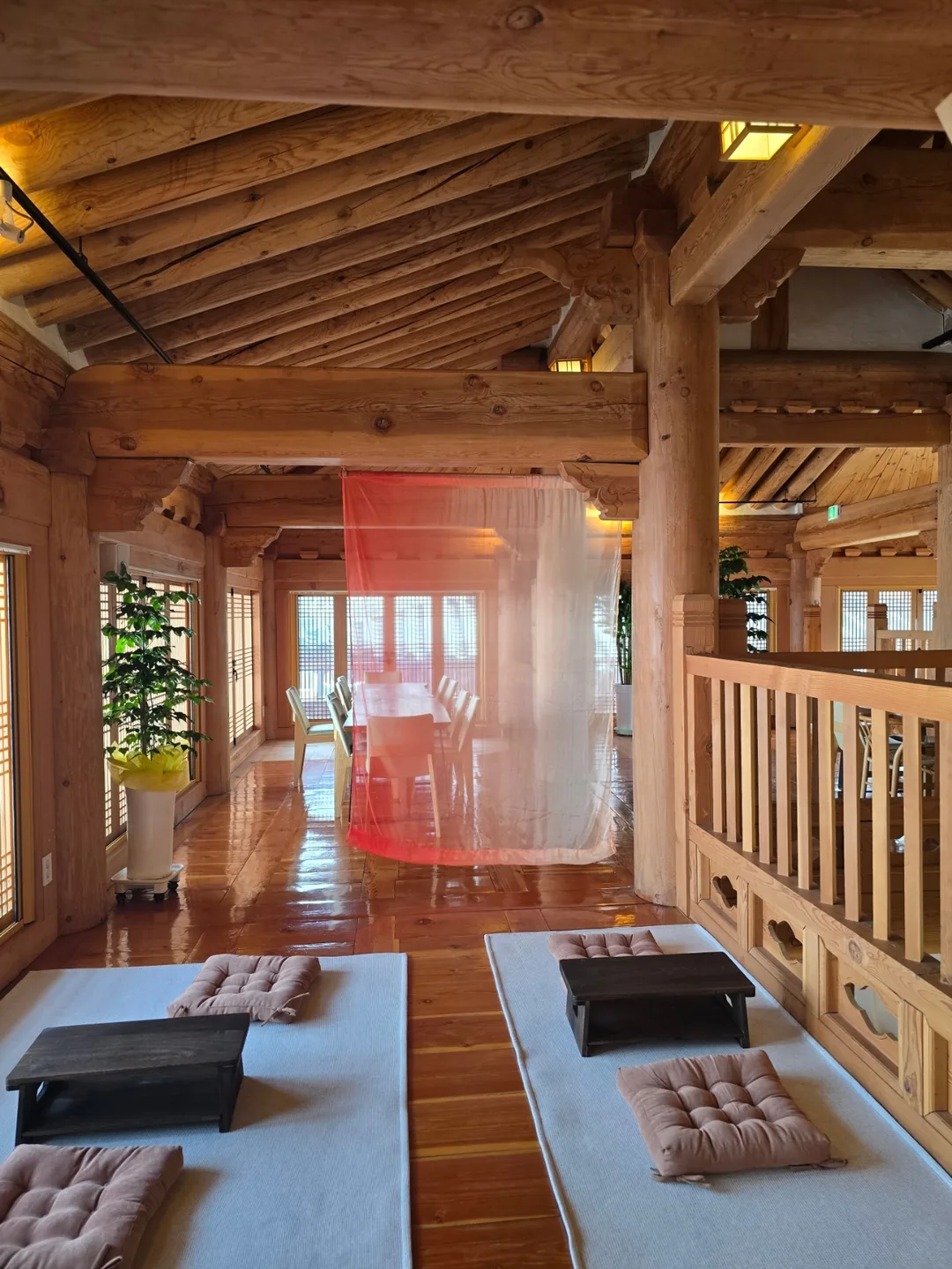 ❣️ (Du lịch) Quán cà phê hanok truyền thống Namwon "Mongchunwon